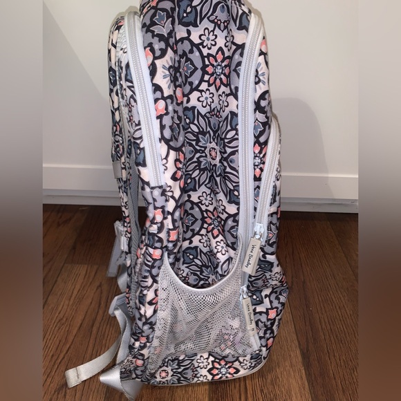 Vera Bradley Lighten Up Adventure Backpack! Great Colors & Floral Designs - Picture 4 of 12